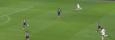 1633295166900060394.gif 1015.gif